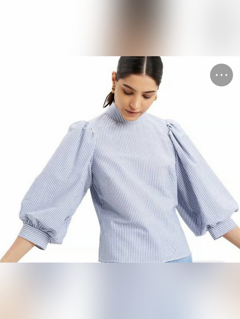 Levis Top - Picture 1 of 7